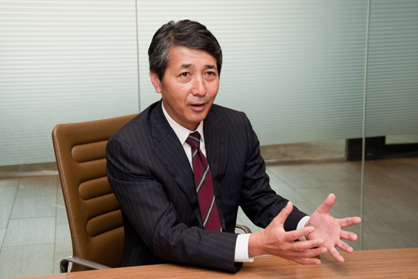 執行役員 オペレーションズ本部 総括本部長 馬場昭文