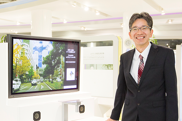 ADAS推進部長/工学博士 松ヶ谷和沖