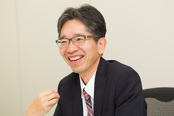 ADAS推進部長/工学博士 松ヶ谷和沖