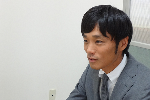 島田氏