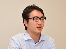 企画部長 森亮介