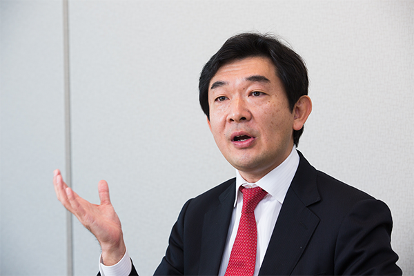 投信営業本部 投信営業企画部長 兼 ウェルス・マネジメント部長 エグゼクティブディレクター