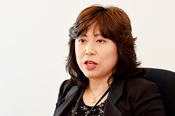 座談会の様子1