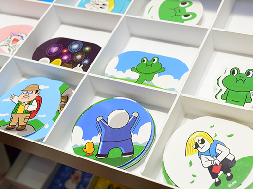 おなじみのキャラクターの販促用ステッカー