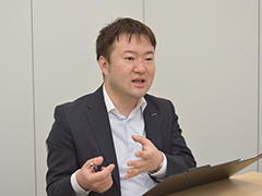 人事本部 日本人事企画部 人事企画グループ 主担／竹端博一