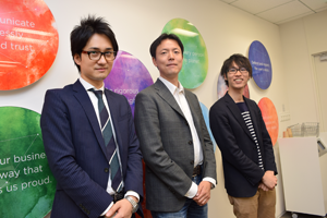 ブランドストラテジスト／治田耕一 (左)　シニアブランドプランナー／西村顕一 (右)
