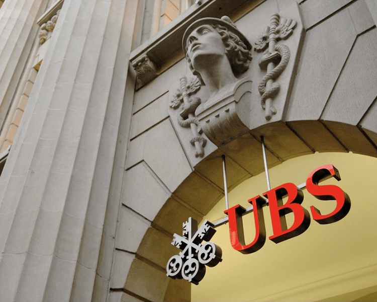 選ばれた人だけのハイクラス転職サイト【ビズリーチ】