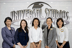 多様なバックグランドの人が集まり、性別・年齢に関係なくキャリア・個性を活かして活躍しています。